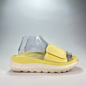 Vionic Rejuvenate Yellow Adjustable Straps Slip On Recovery Sandals Women's Sz 8